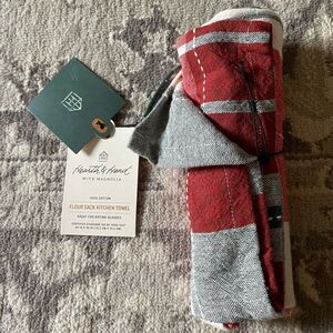 Hearth & Hand Plaid Holiday Kitchen Towel Red and Green